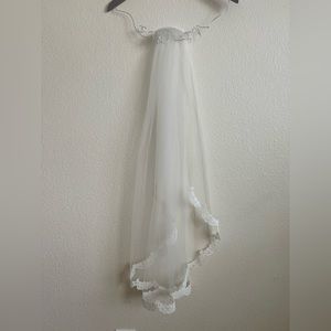 36 inch in length wedding veil, tulle and lace